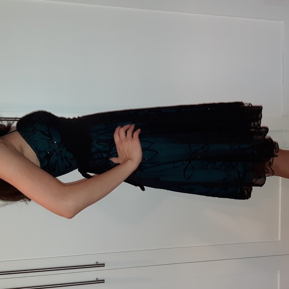 Speechless Semi-Formal Satin Dress - Picture 4 of 11